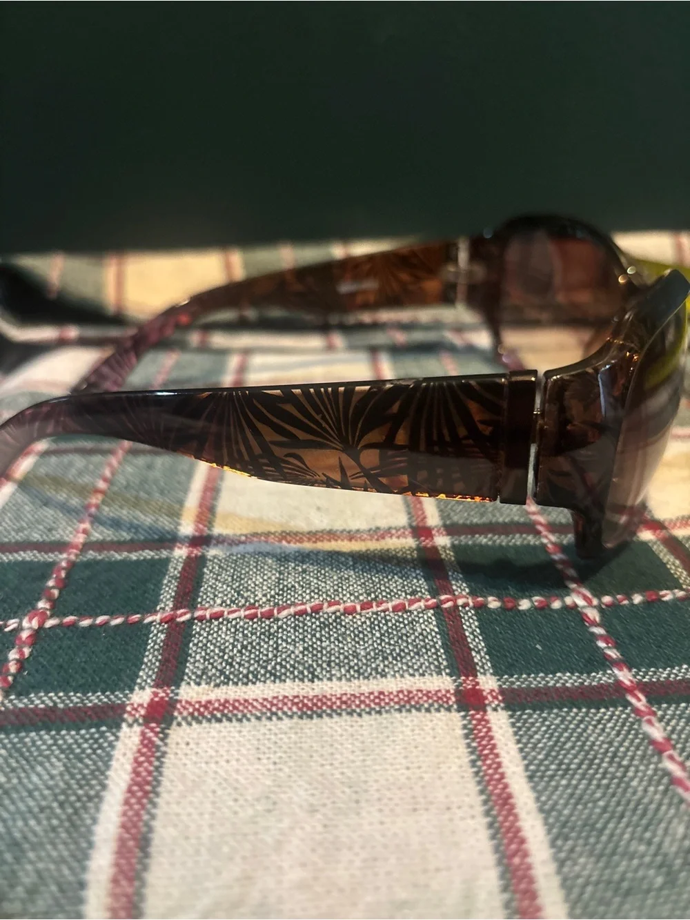 Classic Brown Gradient Womens Sunglasses Multicolor Island Design